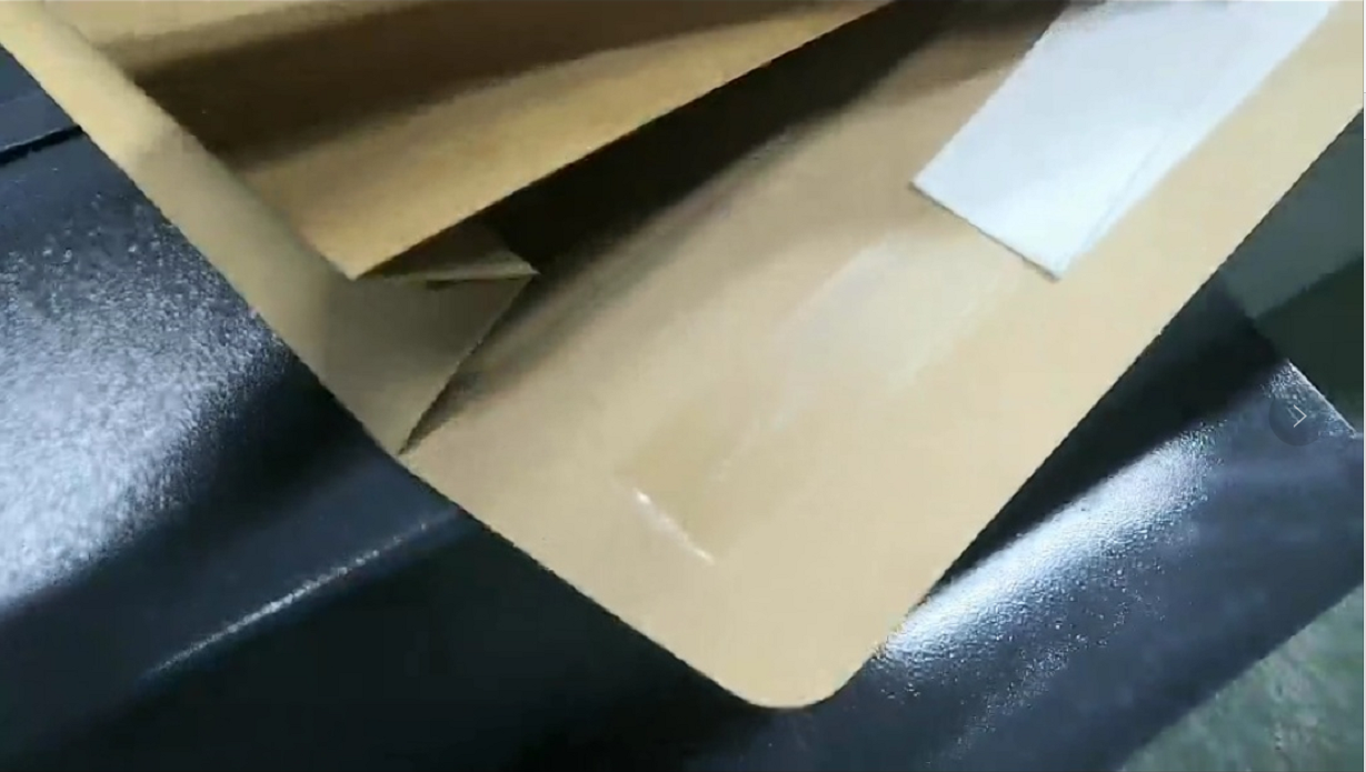 قضيب شريط السيليكون الأوتوماتيكي